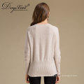 Itens mais vendidos Deep Round Neck White Color Sweater de lã Design para menina